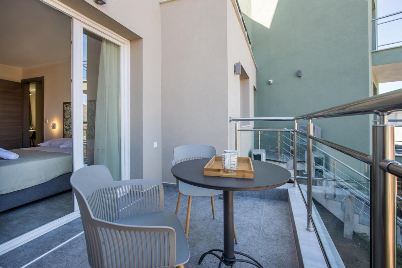 Alla Strada - Micro Suites Limenaria  Extérieur photo